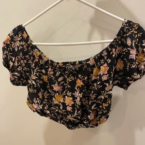 American Eagle Floral Crop Top
